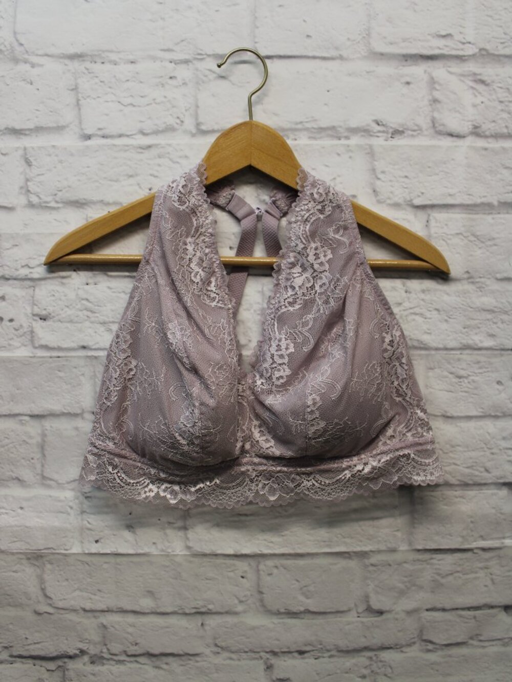 Secret Treasures Plus 2X Lavender Full Figure Stretch lace Halter Bralette